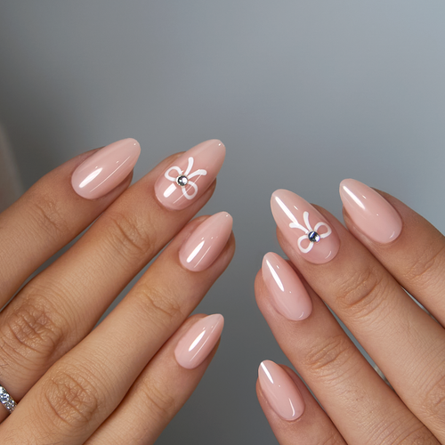 BowKiss – S Almond