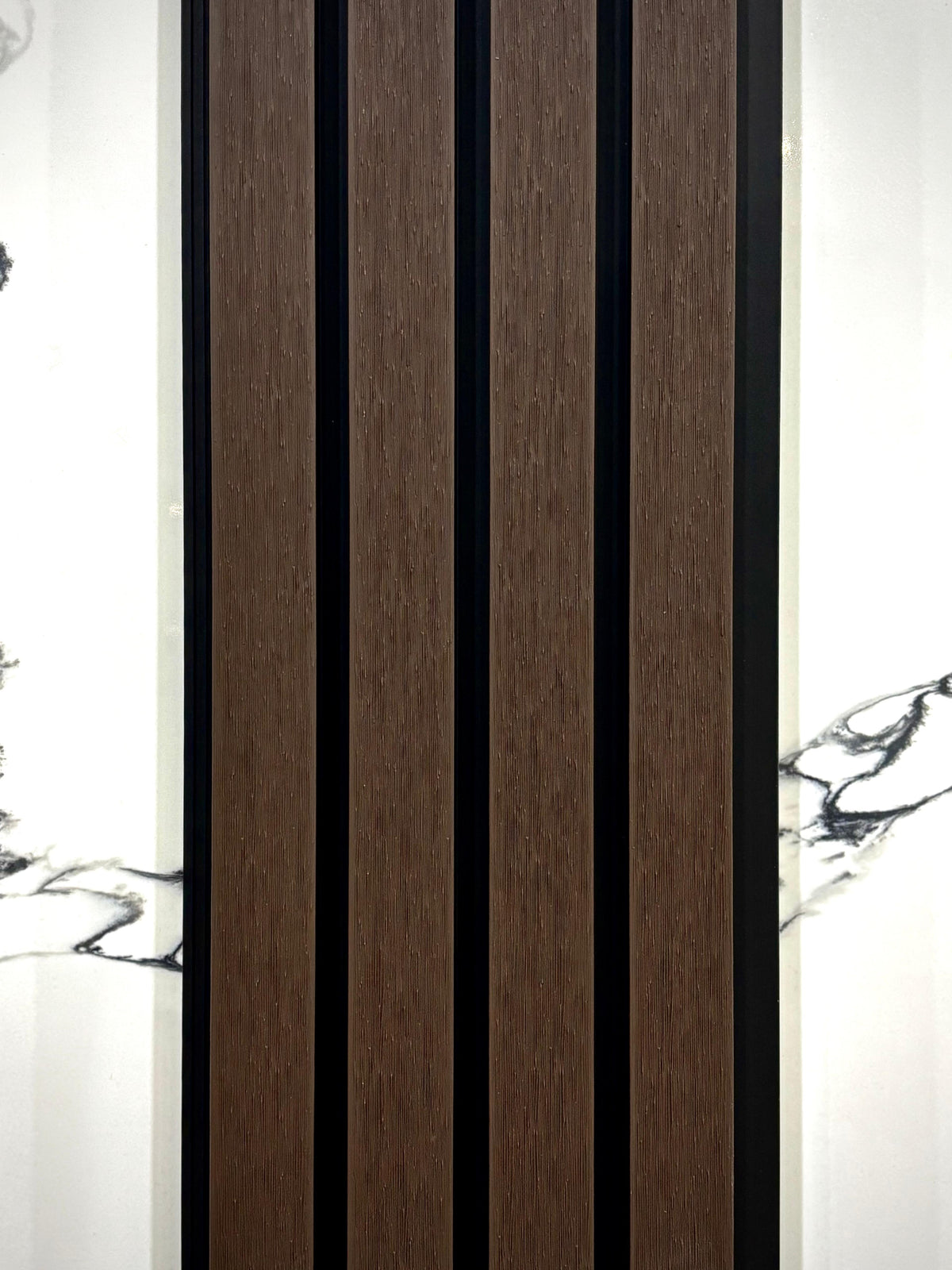 King - Pecan C23